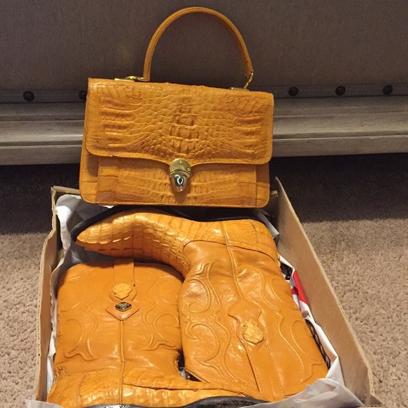 Gator purse - Picture 6 of 6